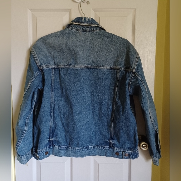 We the free Jolene distressed trucker denim jacket. - Picture 7 of 12